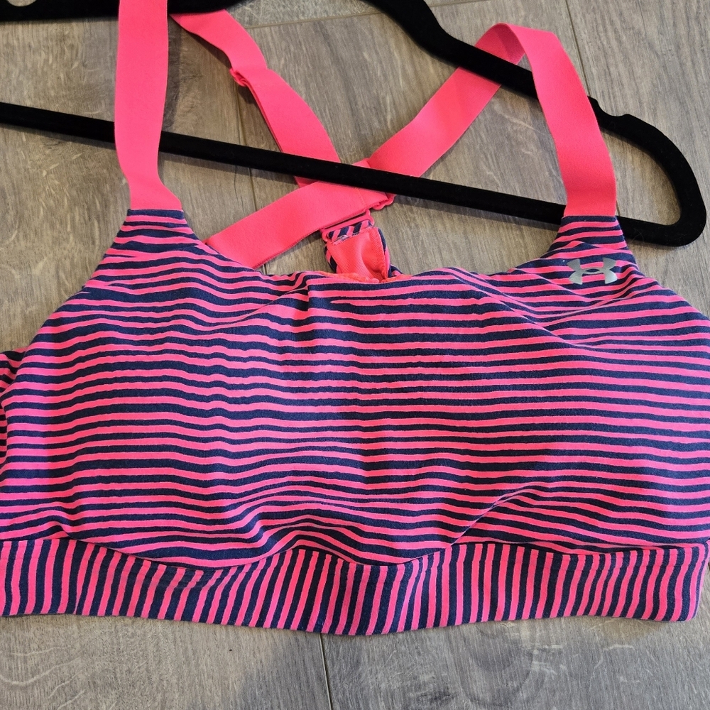 Under Armour Pink and Blue Striped Sports Bra Size Xl Heat Gear Criss Cross Back